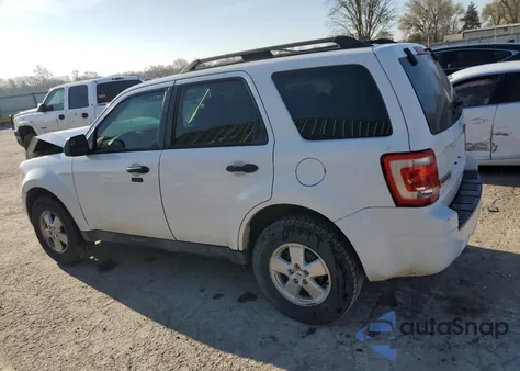 2011 Ford Escape Xlt из США, поврежденный, VIN 1FMCU0D71BKB93027